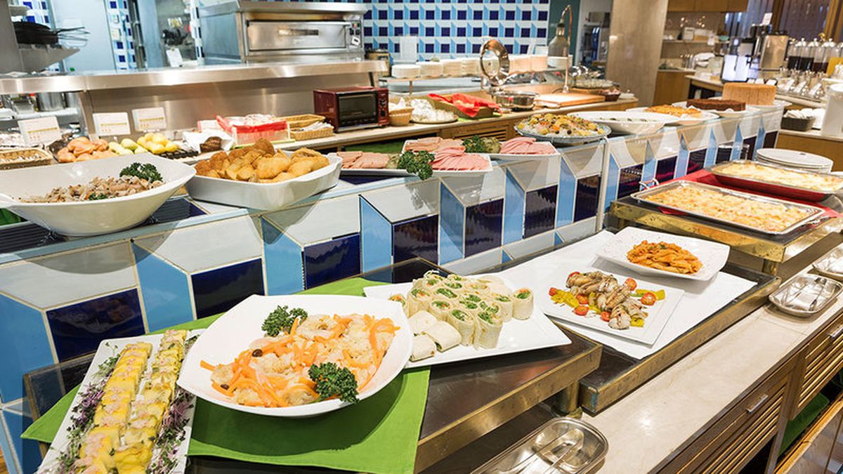 ダイニングカフェ SOCO - 神戸ポートピアホテル - Restaurant Guide
