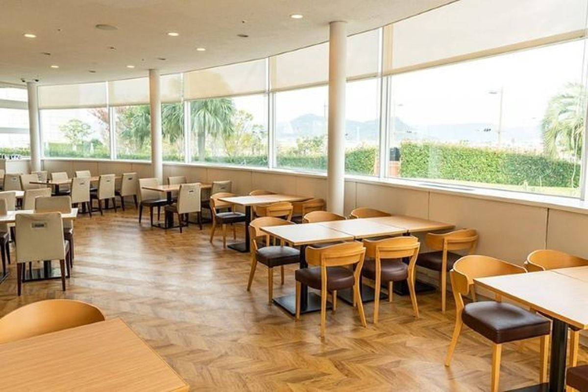 【返品不可】 / 夢の国 バイキングレストラン ホテル京セラ Restaurant - 文化、民俗
