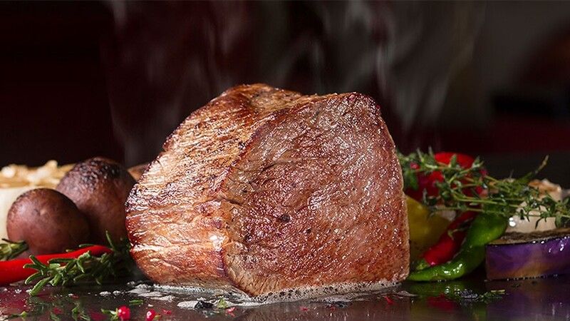 鉄板焼　那古亭