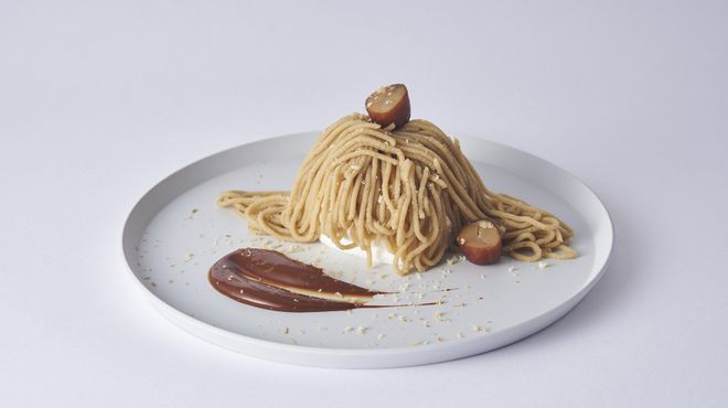 cafe & books bibliotheque biblioteque Fukuoka Tenjin