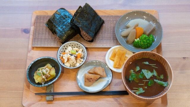 玄米おにぎり ひとやすみ