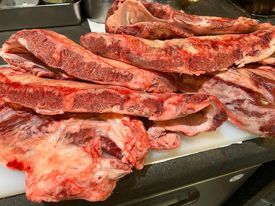 炭火焼肉ホルモンさわいし