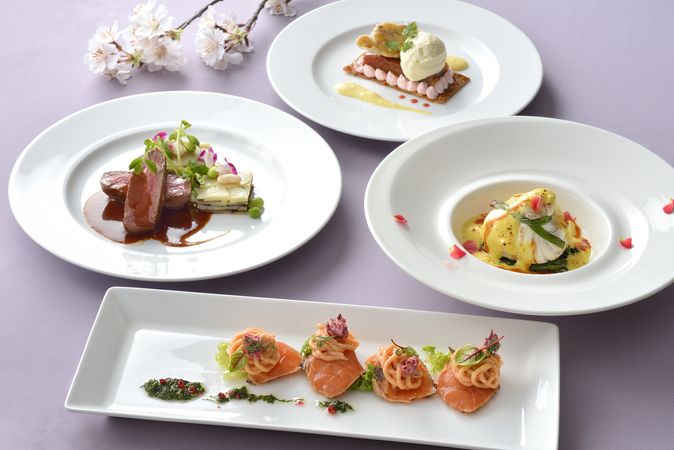 明治大学紫紺館 レストランフォレスタ椿山荘