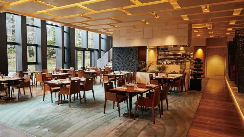 EMBA KYOTO GRILL / Four Seasons Hotel Kyoto