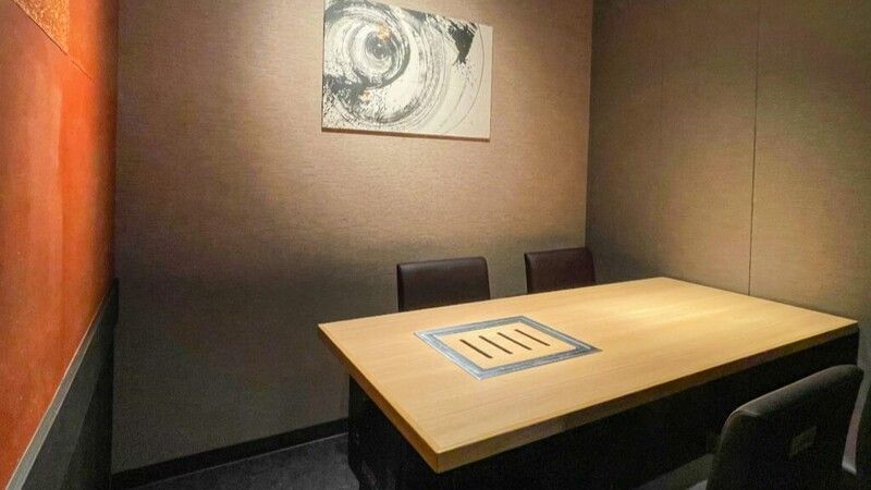 うしうらら