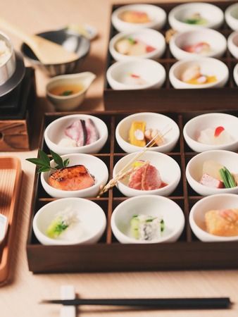 豆ふと鮨と和食　ひとひ