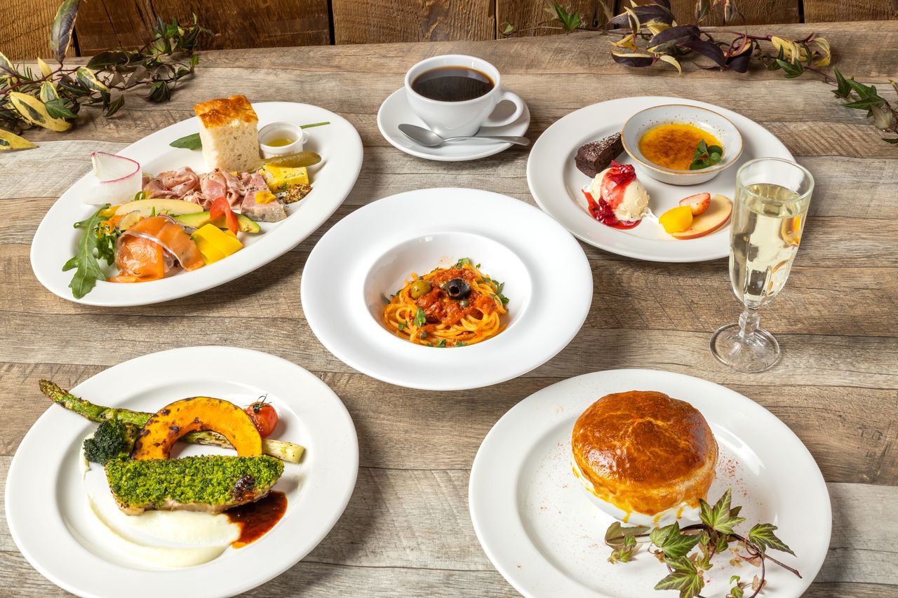 土日祝日ランチコース(全13品)