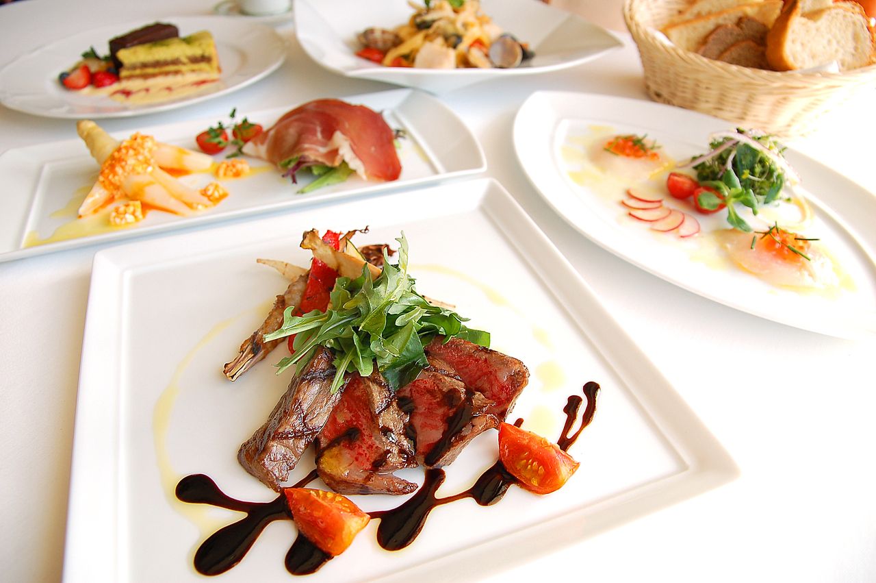 午餐套餐 S — 全5道 ¥10,000