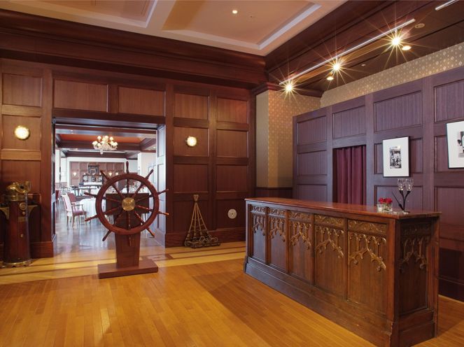 海の恵 “蝦夷鮑” の柔らか塩蒸し アメリケーヌソースのエキューム