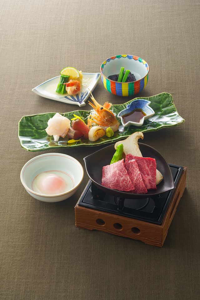 Seasonal sashimi and ceramic grill set