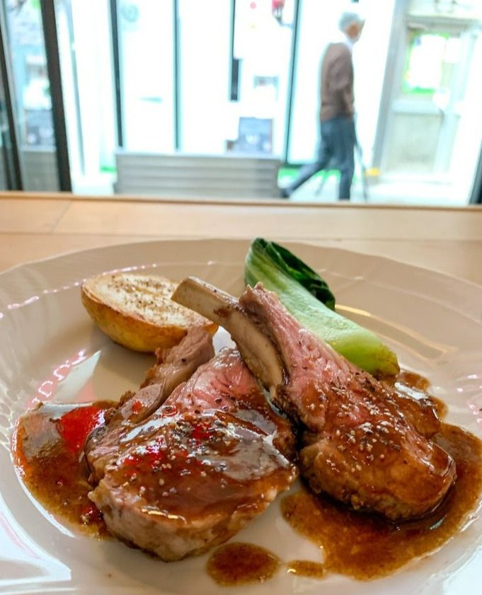 季節の食材で本格フレンチを！シェフの旬のおまかせランチコース5000