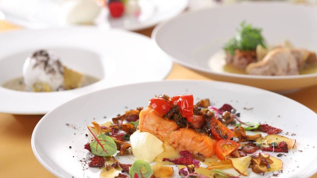 カジュアルに楽しむ「LUCE」コース