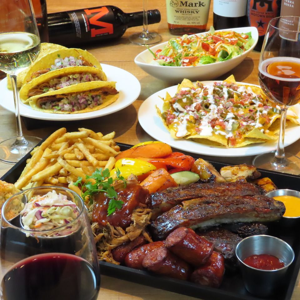 【デラックスコース】プルドポークタコスやスペアリブ付きコース 全11品 4000円