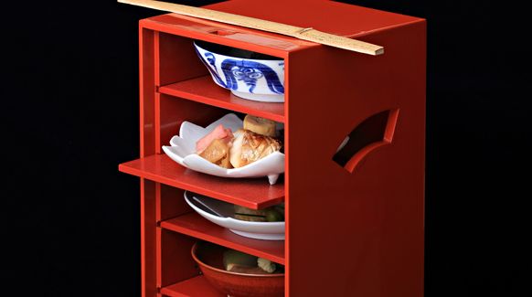 ※平日限定※　季節のお椀と五段弁当　6000円　（昼食・テーブル個室）