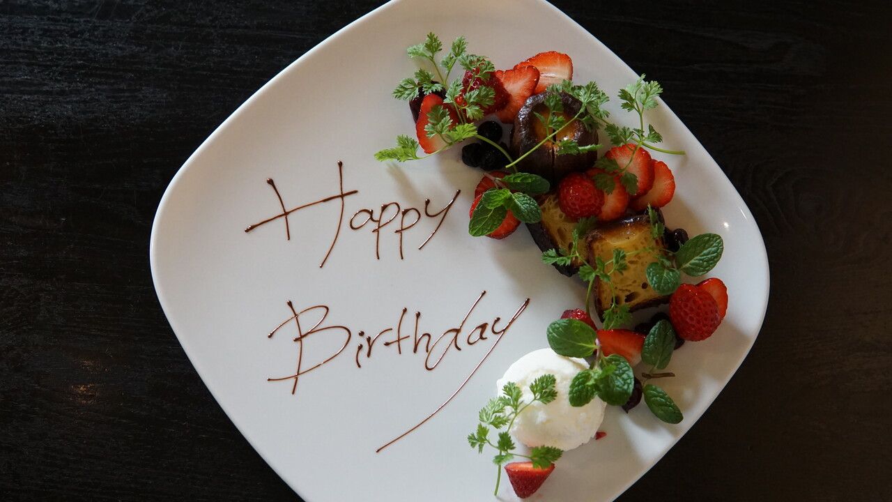 [Option] Anniversary cake 18:0pm