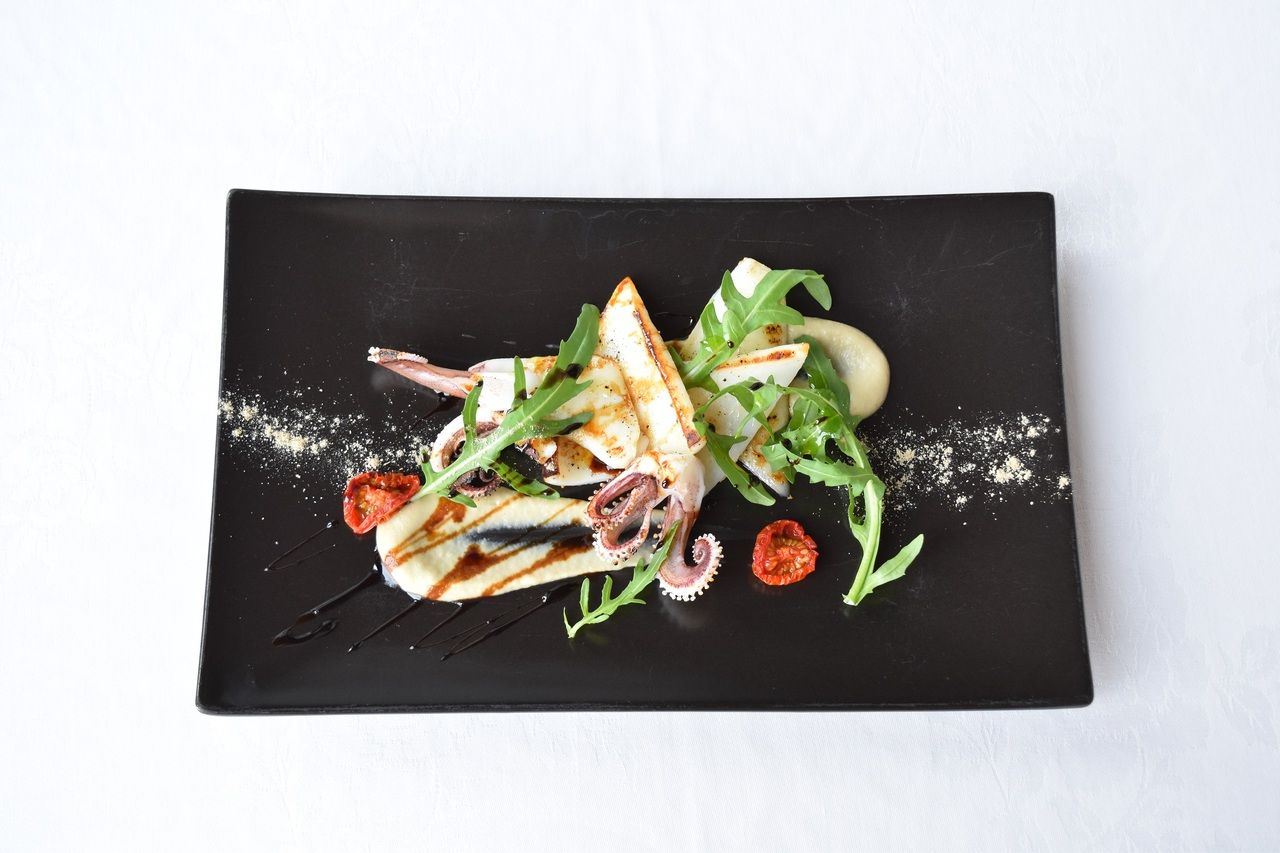 品尝午餐套餐【Tablecheck 专属靠窗座位】