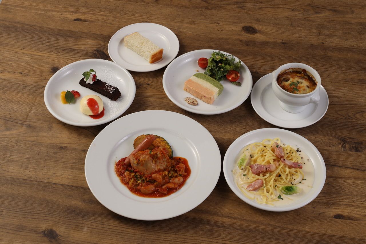 カジュアルランチコース¥3278【土日祝13：30】