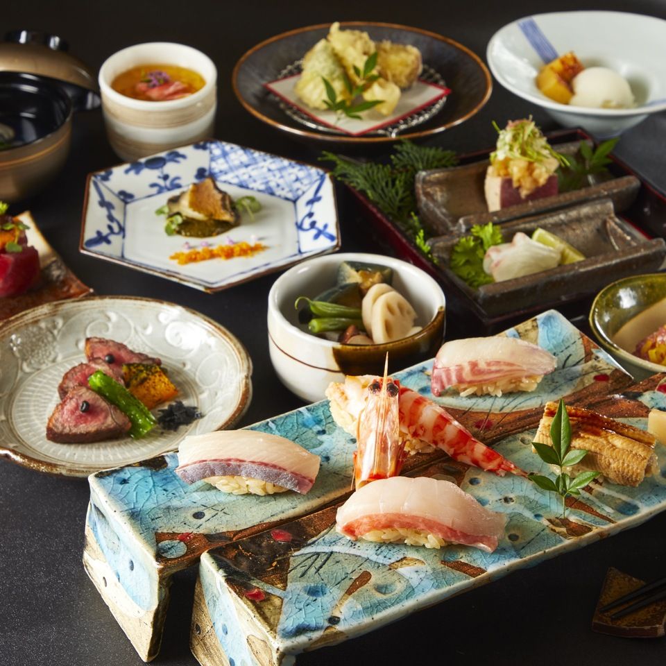 [Takumi Sushi Kaiseki Course] "Carefully Selected Edomae Sushi 6 Pieces" & "Foie Gras Daikon / Wagyu Beef Loin Grilled on Fuji Lava / Luxurious Small Pot of Live Abalone and Sakura Bream" 9 dishes in total 7,000 yen (excluding tax)