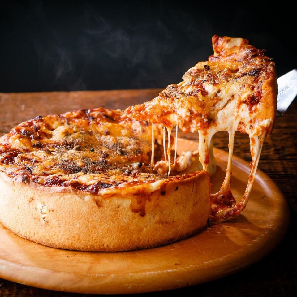 【90分飲放】♦予約限定♦クラフトビールが2種も！シカゴピザ＆フリッツ付き 2名様～