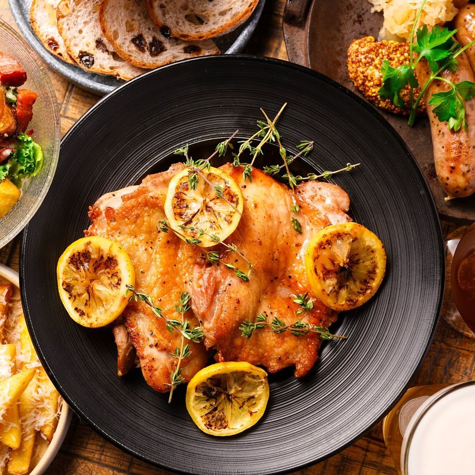 【2025忘年会】【2H飲み放題】(クラフトビール2種含ビール3種・スパークリングも) ベルギービールと楽しむ定番コース...5,500yen 3名様~