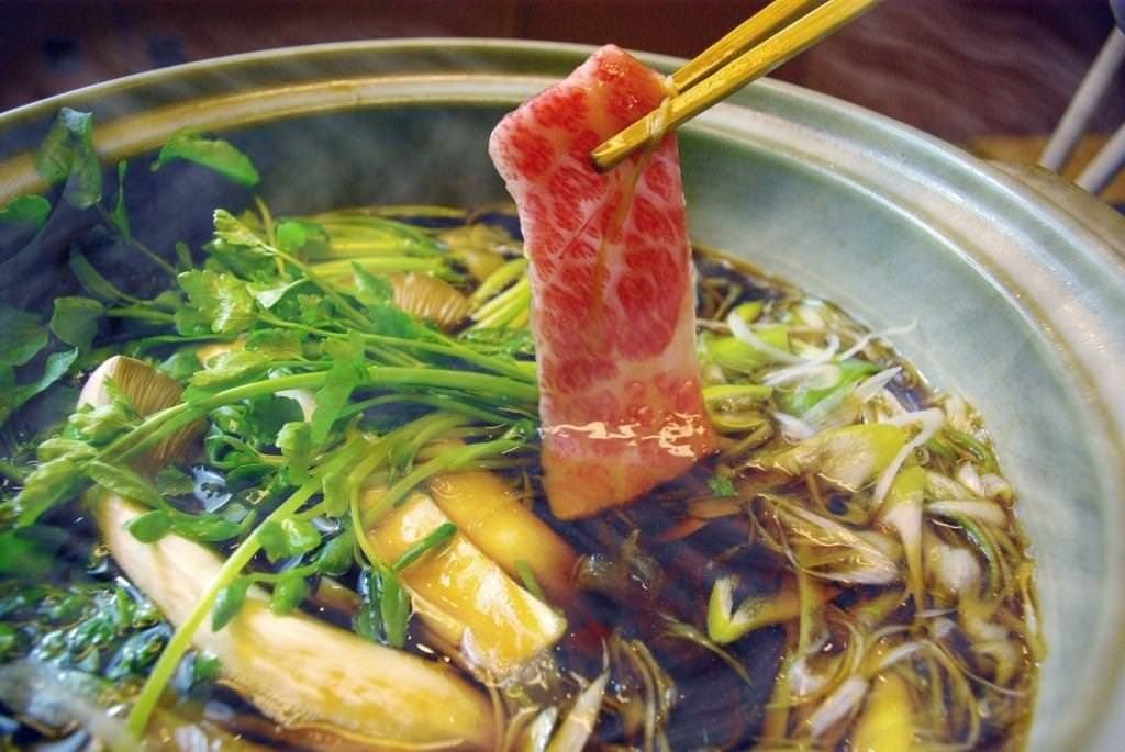 附贈2小時無限暢飲 強烈推薦！壽喜鍋套餐