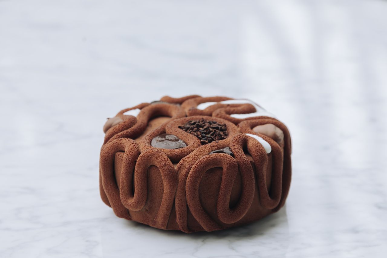 Chocolate cake 2～4 persons