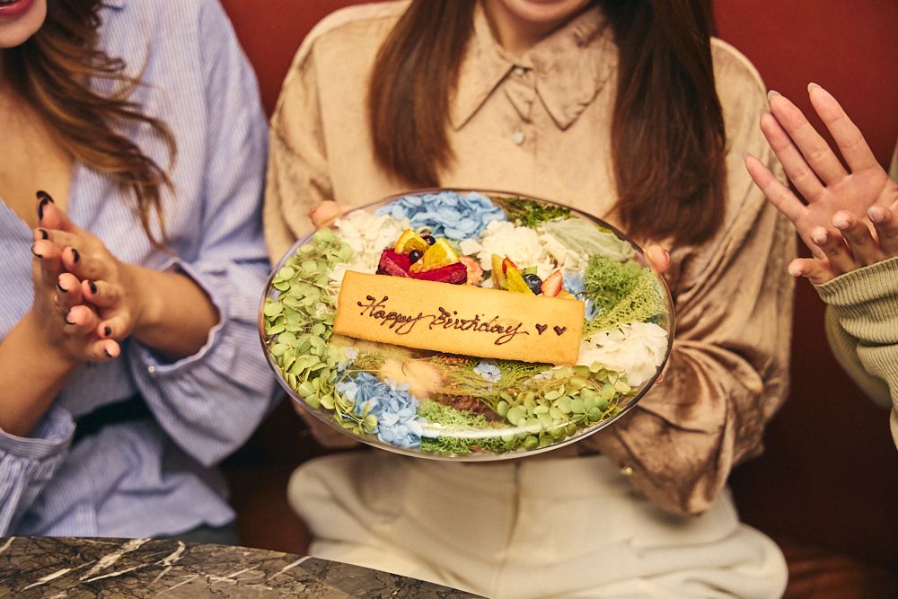[DINNER ANNIVERSARY CHEF'S COURSE] 6 dishes in total, including a toast drink: 2 appetizers + pasta + fish dish + main dish + dessert + message plate + coffee