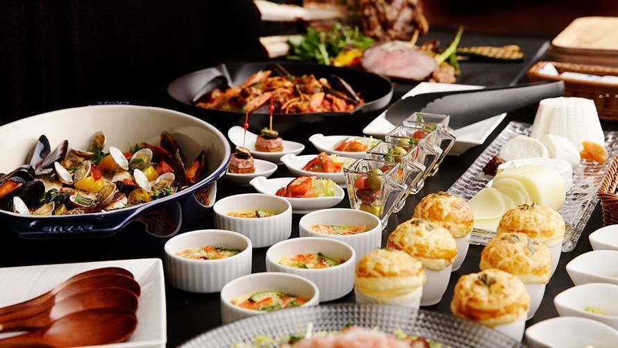 Golden week period/Lunch Buffet/Unlimited Time/a glass of Sparkling wine