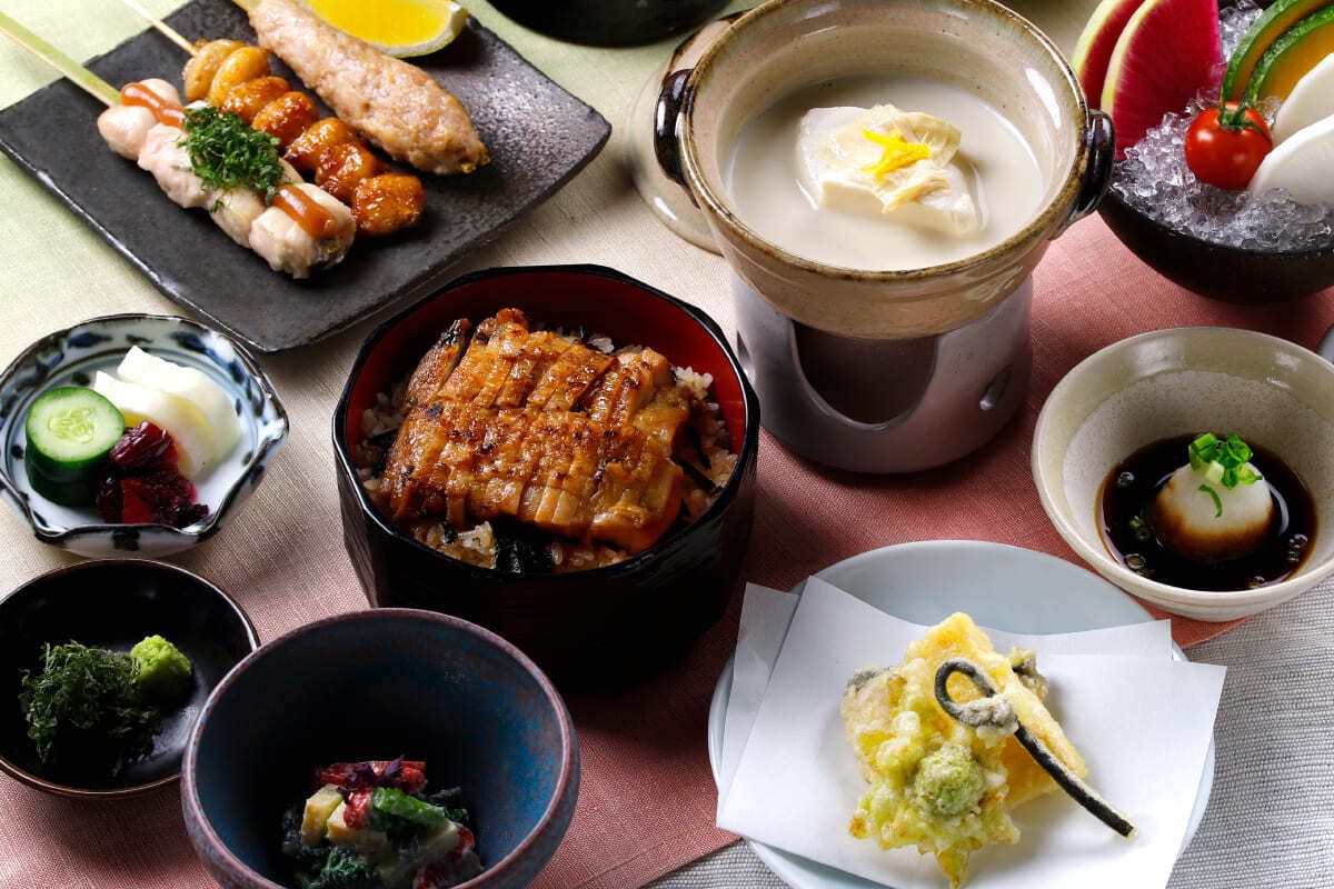 鸡肉鳗鱼饭套餐