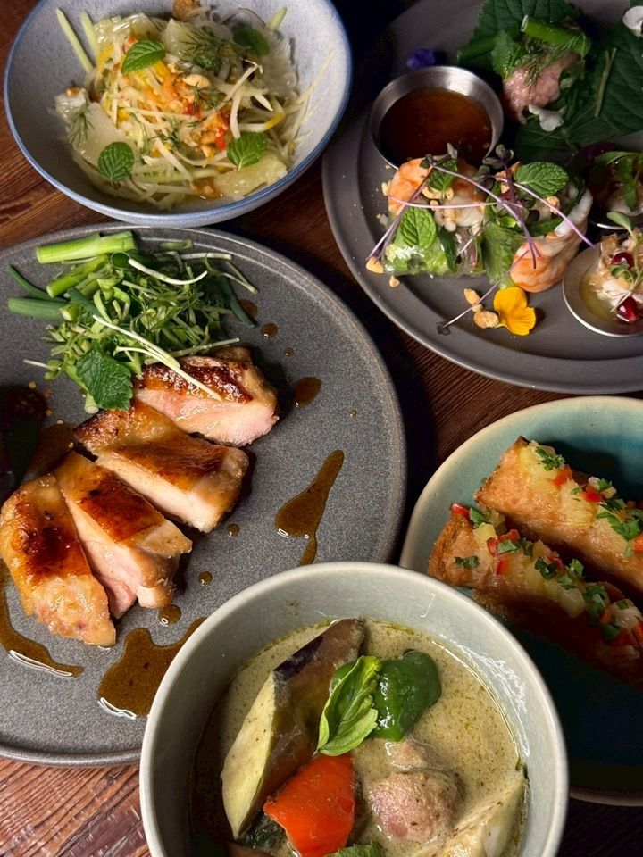 หลักสูตรอัลลอยด์