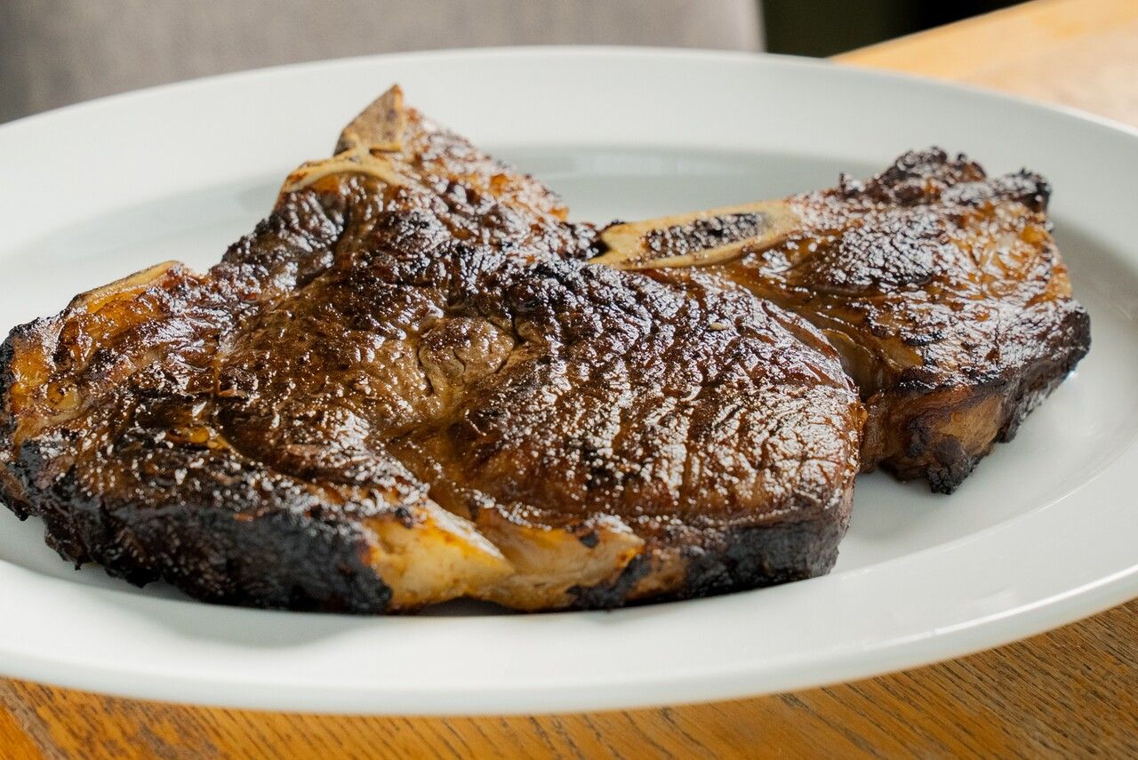 ★Web予約限定★CENA DINAMICO ～21日熟成 赤城牛サーロインステーキコース～※偶数人数限定※　乾杯ドリンク付き