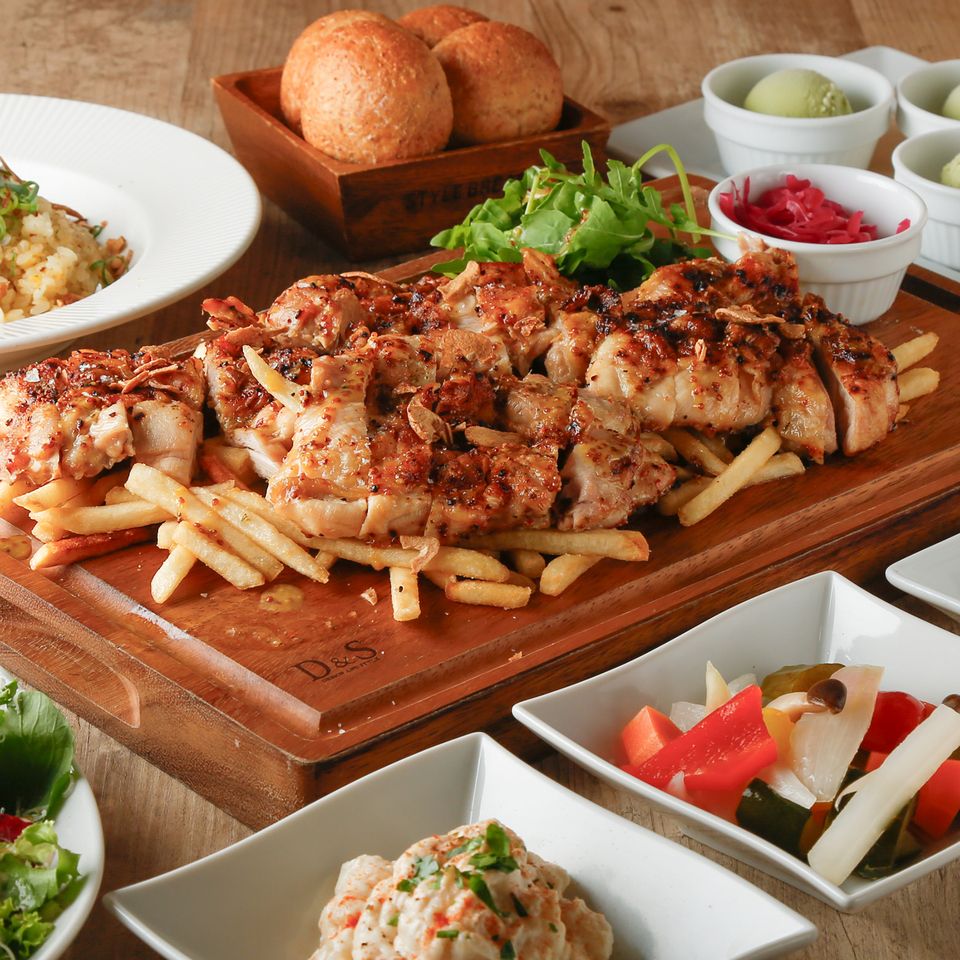 《DENのカジュアルライトプラン！2.5時間飲み放題付き‼》人気＆季節の前菜3種や料理長お勧めお肉料理など全5品　お一人様5,500円