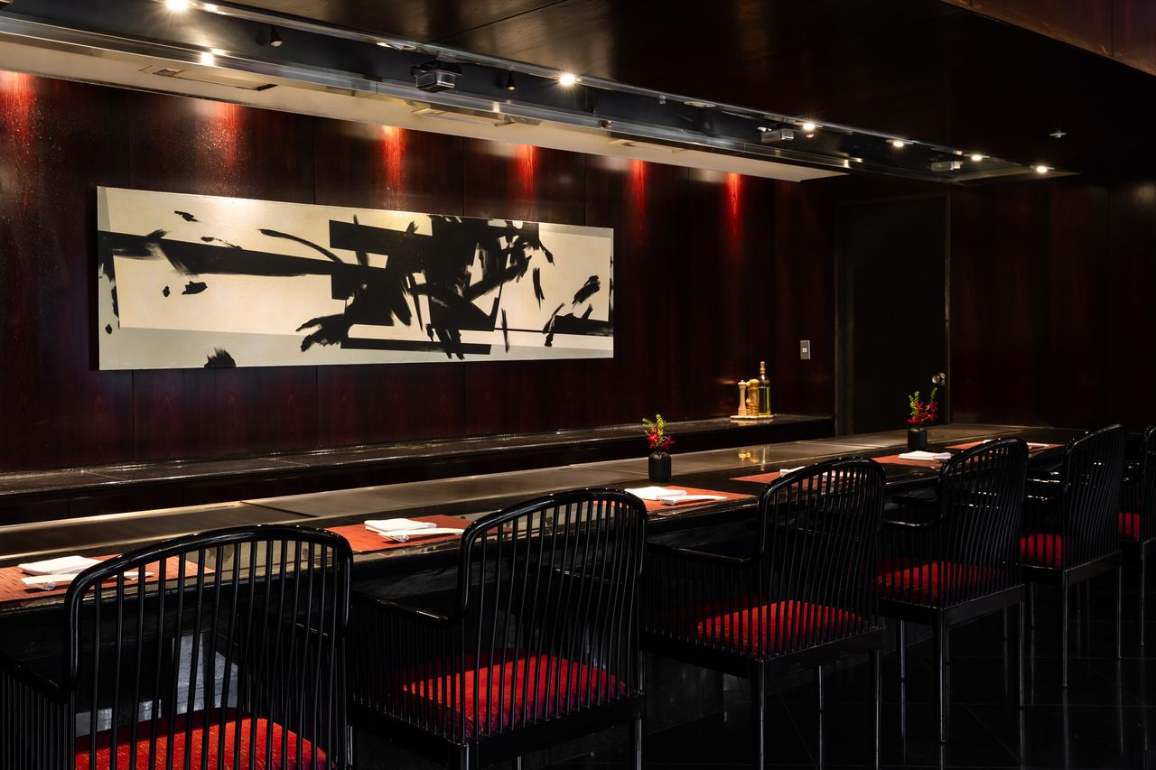 국산 쇠고기 햄버거 [빛] 스프·샐러드·국산 쇠고기 햄버거 스테이크·다이스컷 스테이크 등 7품