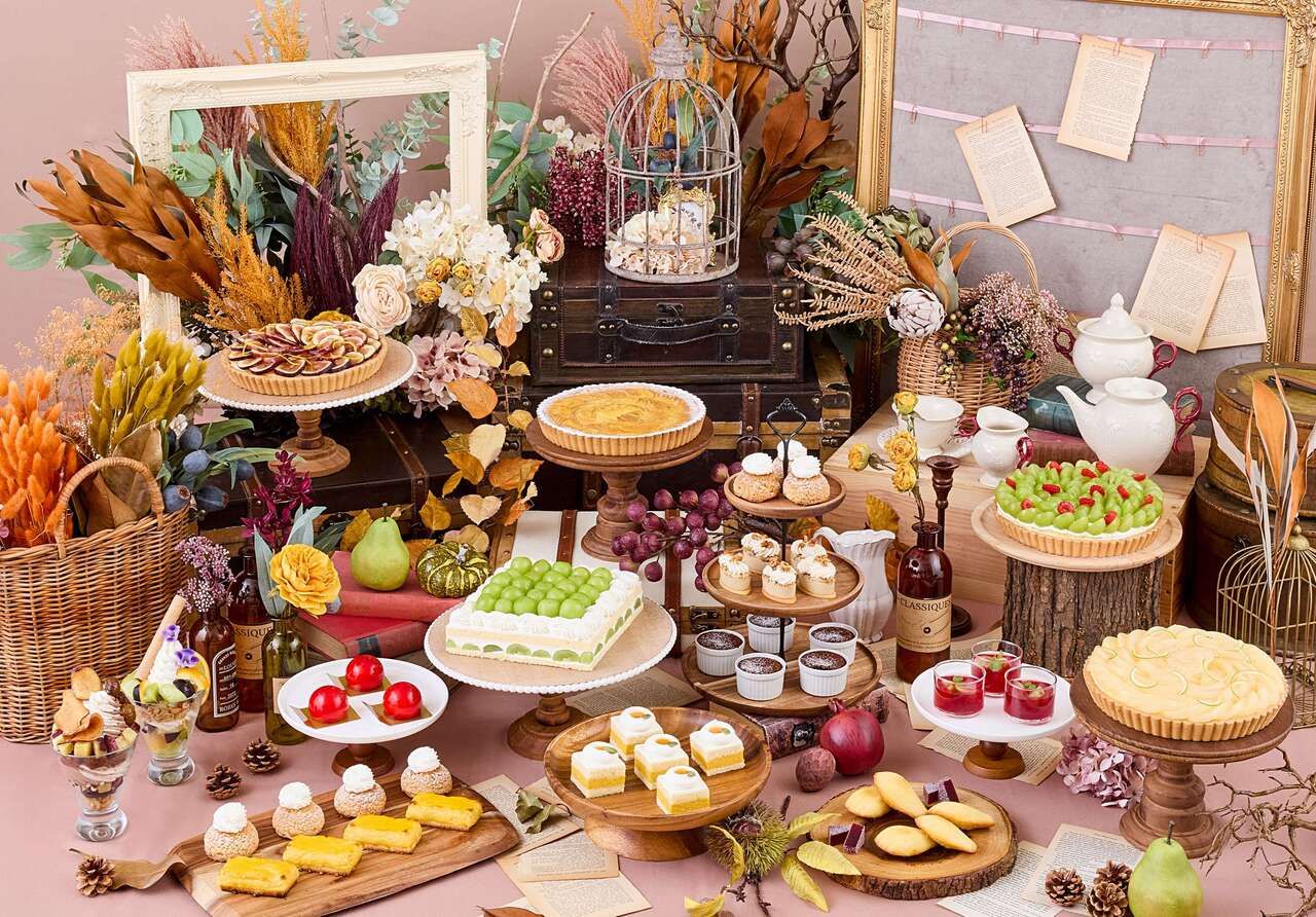 Autumn Sweets Buffet  Adults 6,000 yen（Weekends）