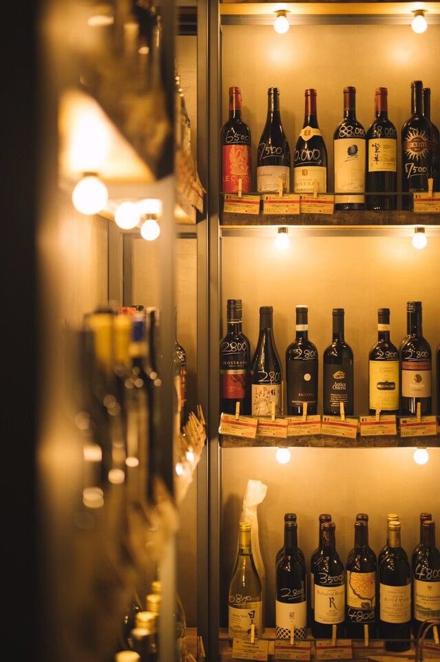 【豪華套餐】6000日圓套餐，享受烤牛肉、俾斯麥等美味