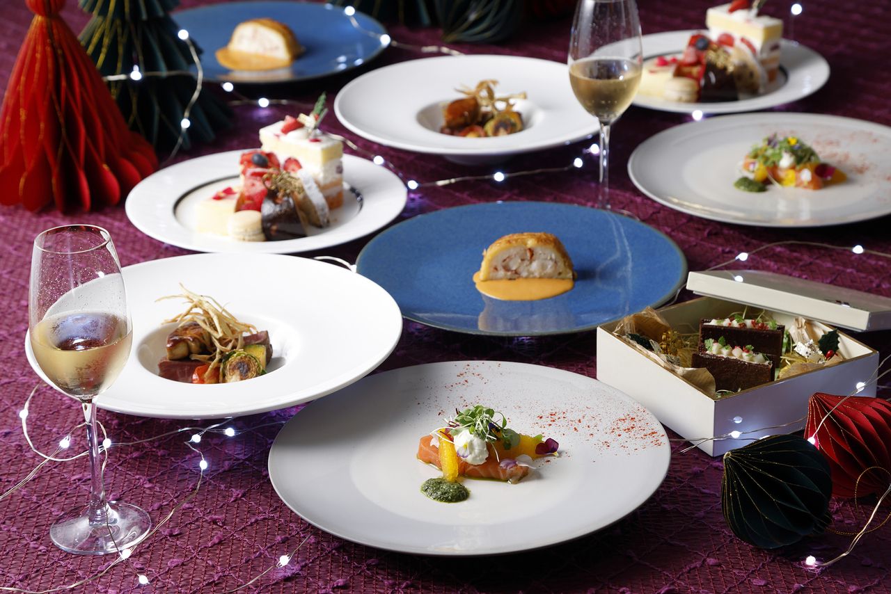 [Limited to 4 parties per day · Dec 20–Dec 25, 2025] 🎄BAR+ Xmas Dinner 2025🎄