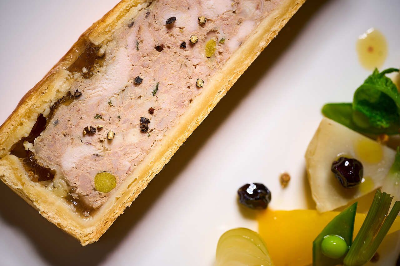 【LUNCH】6,600円 ＋乾杯スパークリング