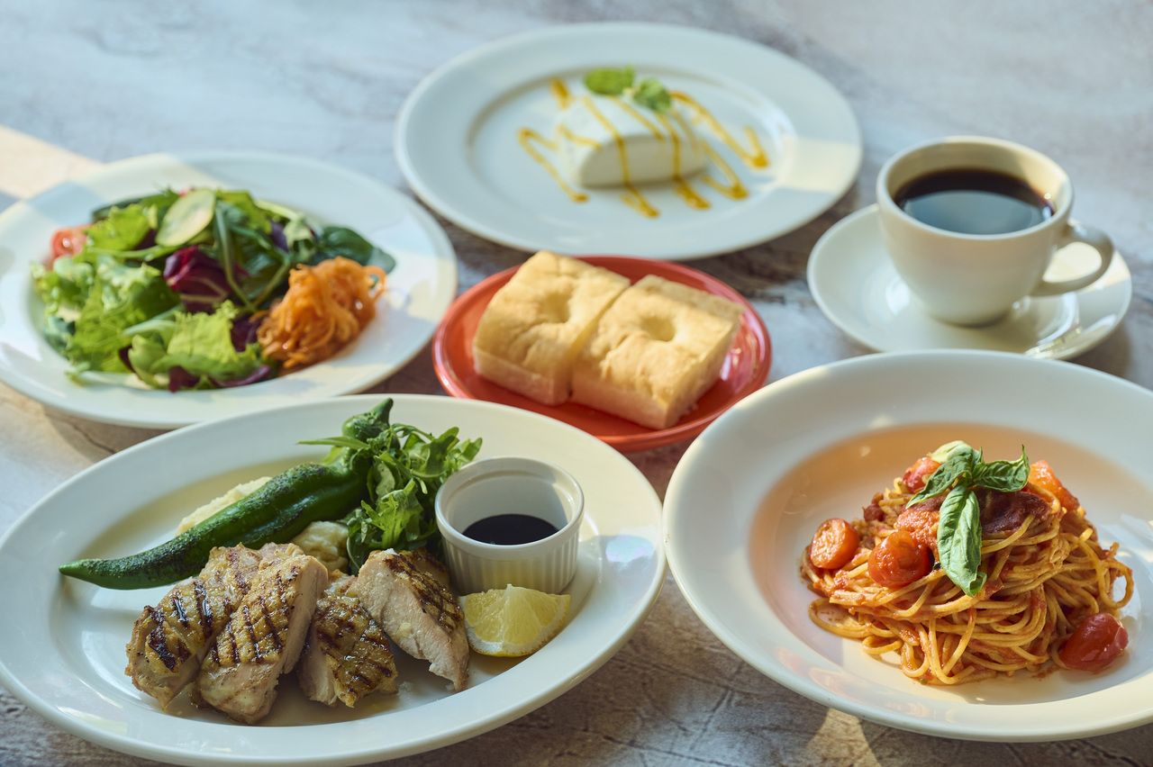 土日祝限定■ランチコース＋90分フリードリンク■ゆったりランチ会に最適♪パスタが選べる充実な全4品＋食後のカフェ　4500