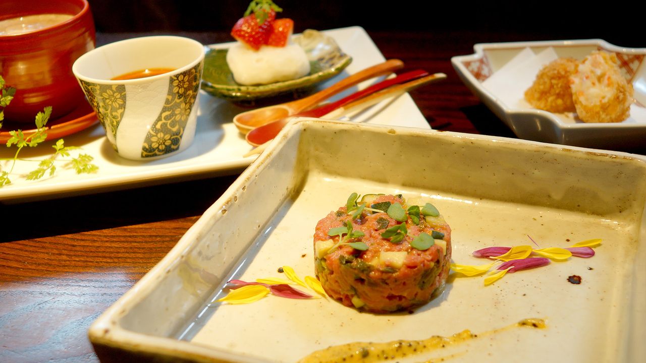 【聖夜を彩る】天草和牛と三種の蟹 贅沢コロッケを愉しむ クリスマス特別懐石 全10品 ～特製デザート付き～