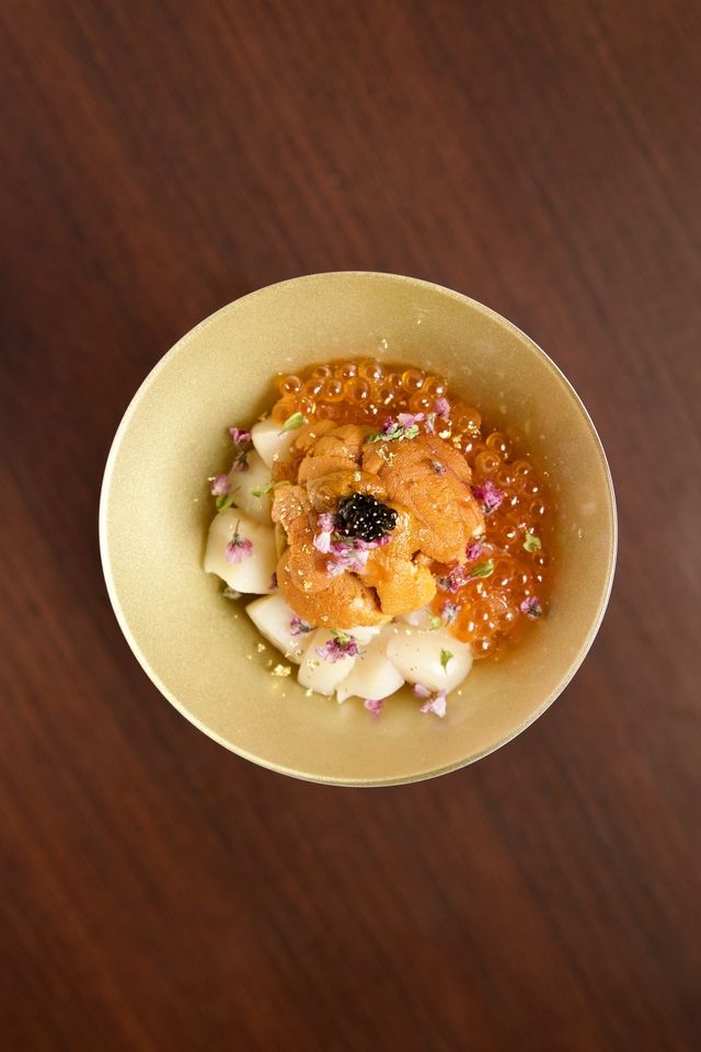 Menu spécial du chef (avec oursins et caviar)