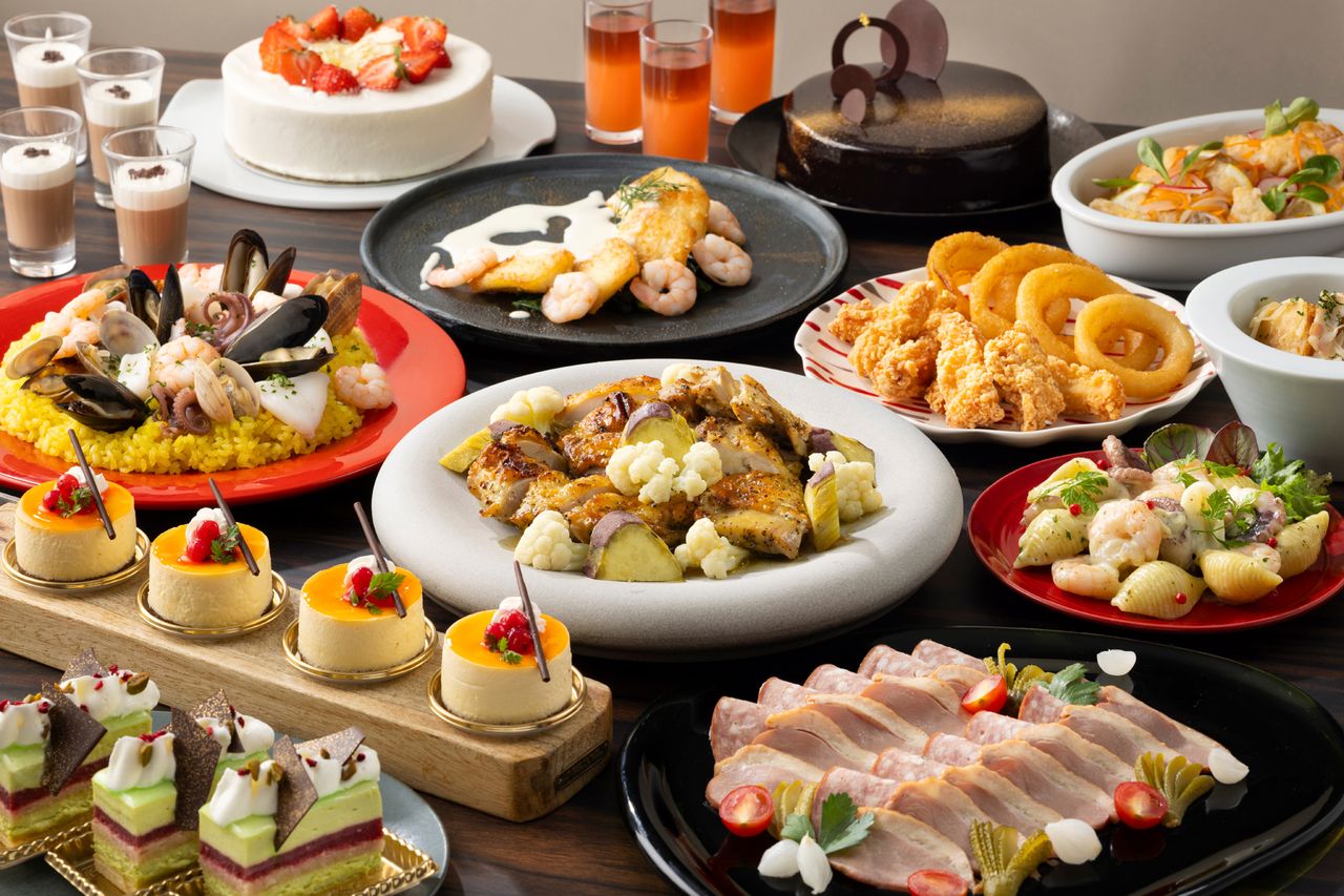 12月・1月/土日祝日ランチビュッフェ　「ファミリア ウィンター ビュッフェ」　※9０分制