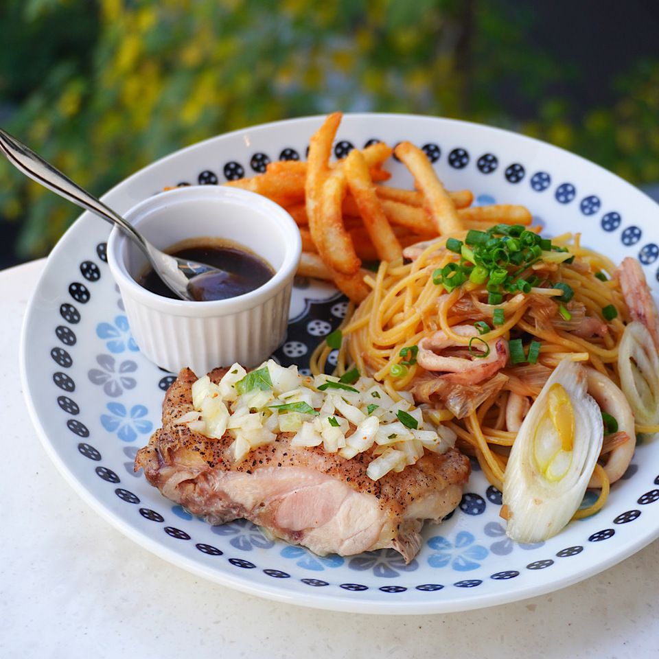 選べるランチプレート(サラダ・ドリンクバー付き)　11/17～