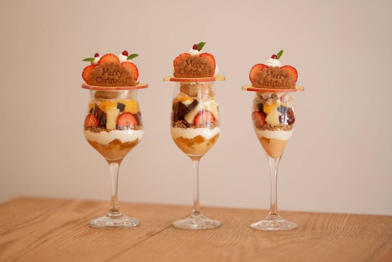 リンゴとスパイスのクリスマスパフェ (レギュラー)