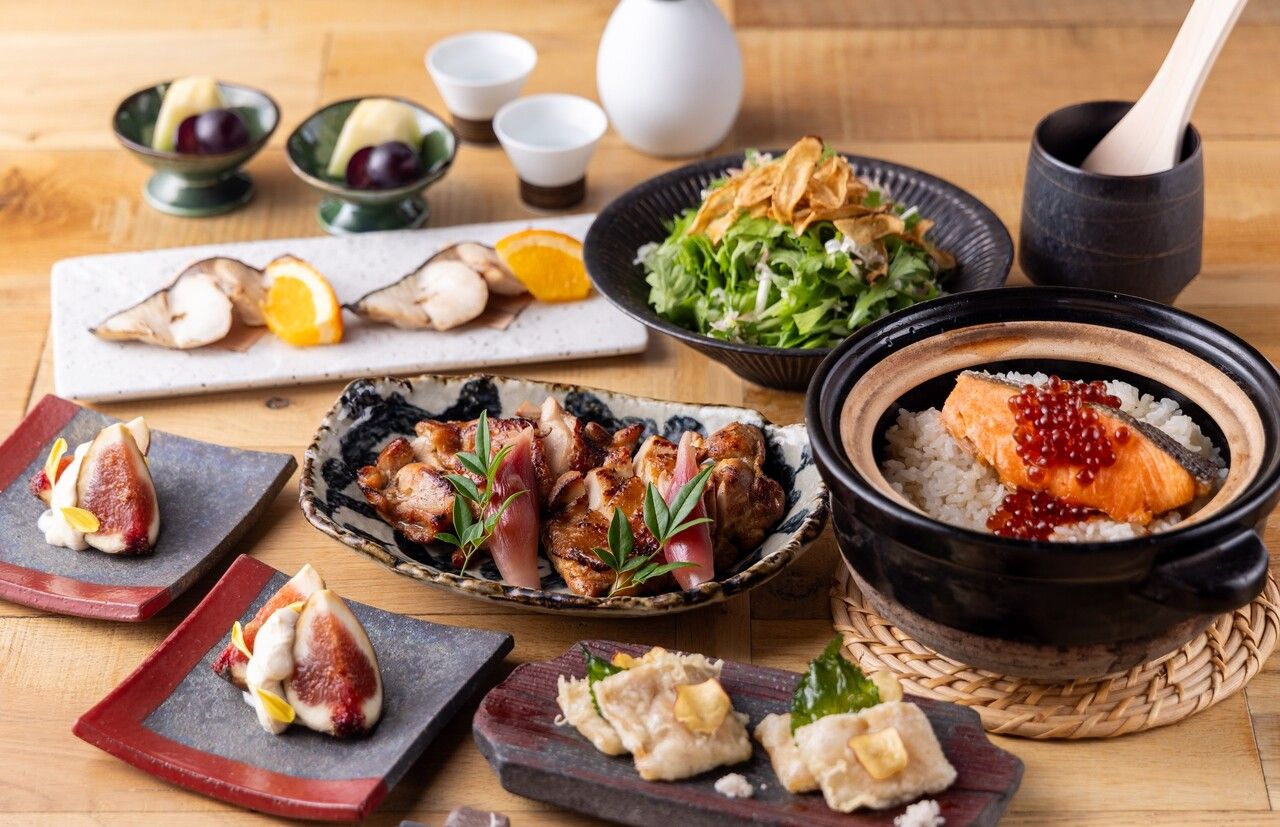 [Limited to 2 people, individually served] Perfect for a private New Year's party! Seasonal Course - 8 dishes only - + Sparkling wine toast 4,500 yen