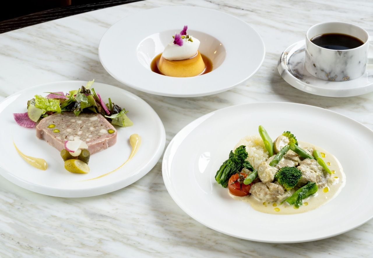 【週末ランチタイム限定】プリフィックスランチ 全3皿＋コーヒー紅茶