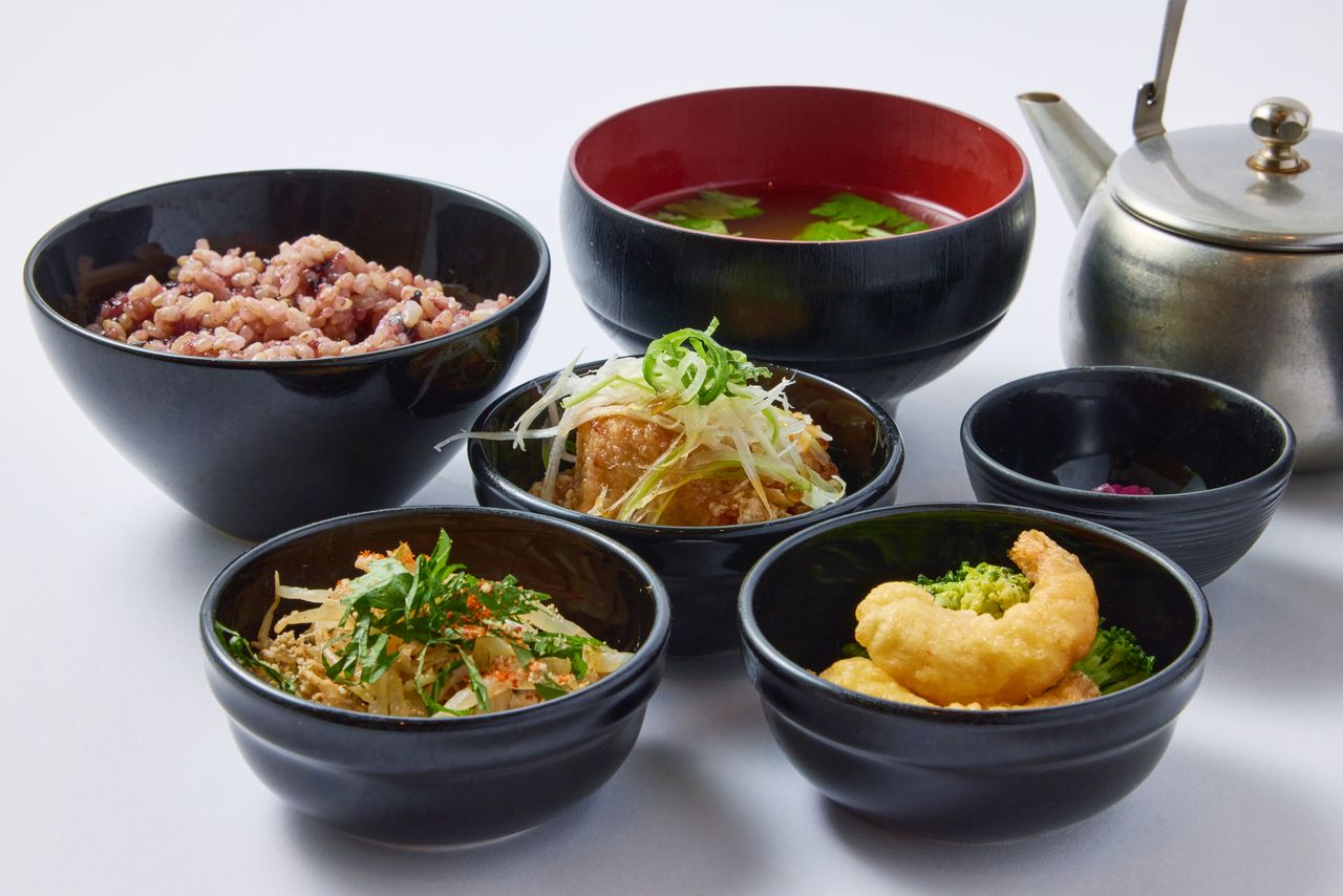 【平日限定】選べるお食事とデザート(ドリンク付き )