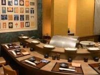 The dinner omakase course.　「counter seat」