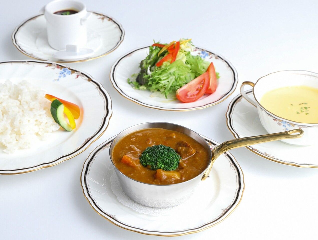 "Yume Kukan" Revival Beef Curry Set