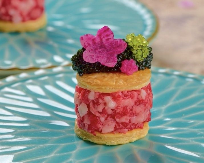 Private room guaranteed. Spring [Shinjuku Ushimitsu Opening Commemorative Course] This course commemorates the opening of Shinjuku Ushimitsu. It includes Wagyu beef, crab and salmon roe yukke dog, spring caviar pie yukke, carefully selected fillet brioche cutlet sandwich, and specially prepared cold noodles with nori seaweed.