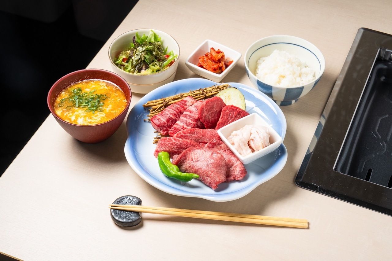 焼肉ランチ　5種盛り